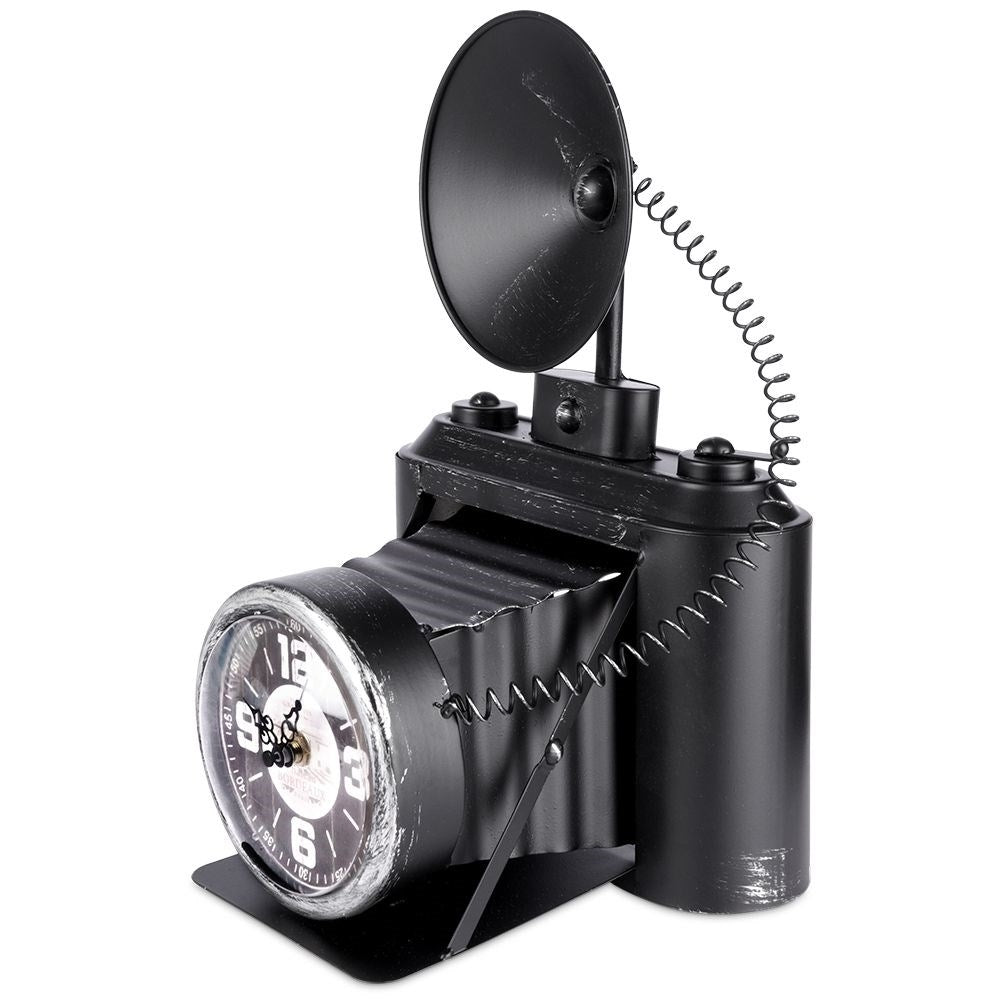 Camera-designed clock - stylish and modern interior