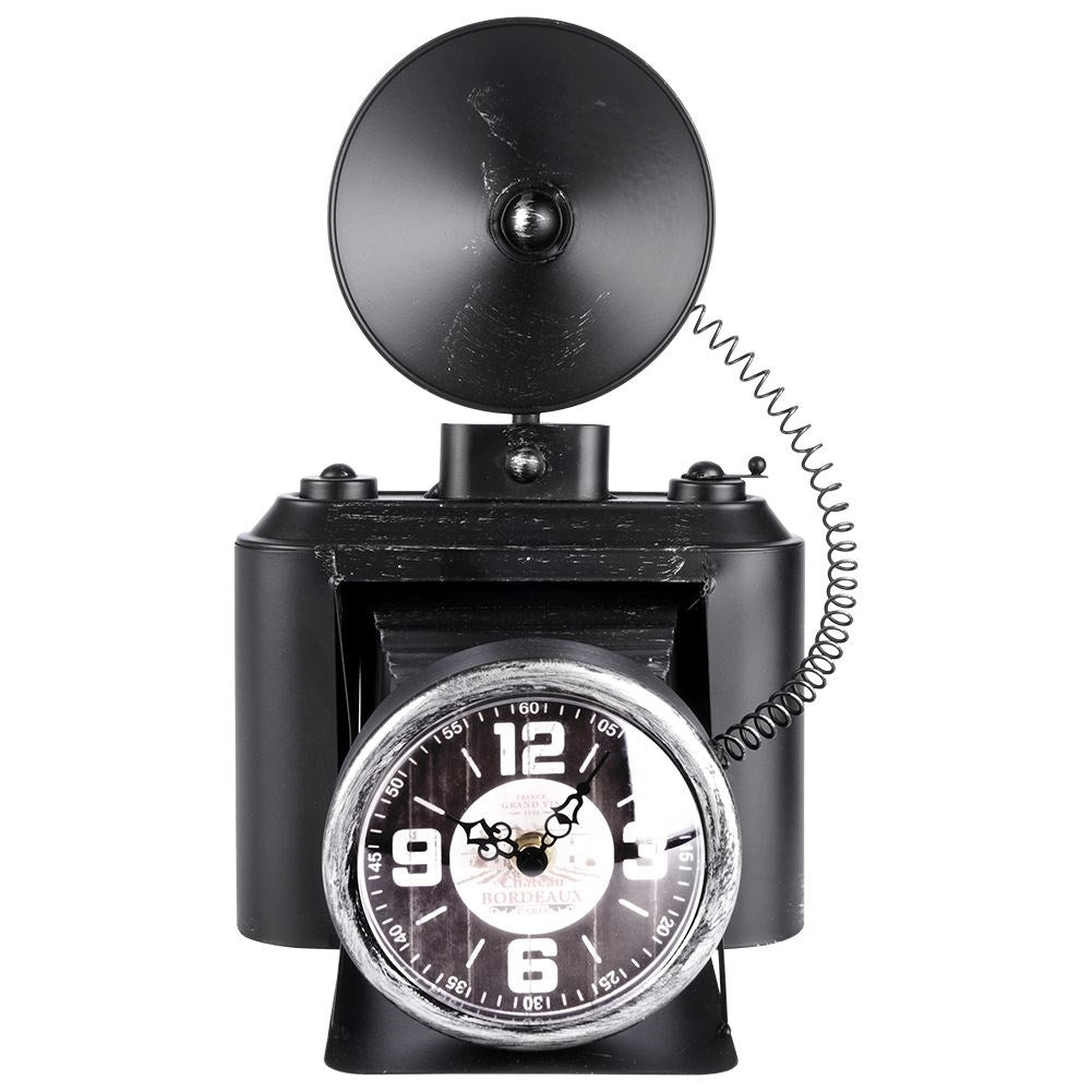 Camera-designed clock - stylish and modern interior