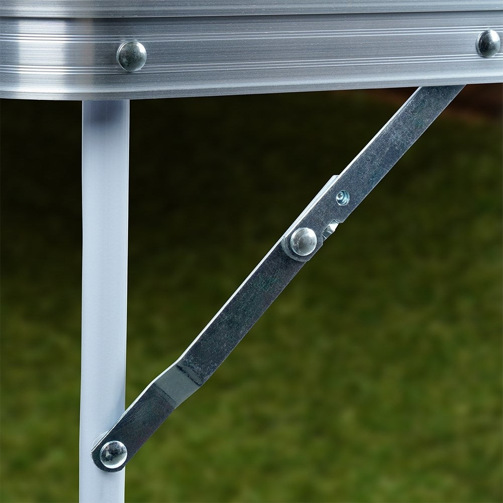 Camping table: Weatherproof, foldable, sturdy metal legs