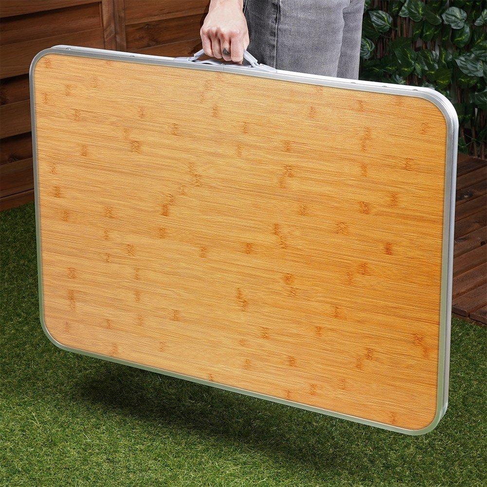 Camping table: Weatherproof, foldable, sturdy metal legs