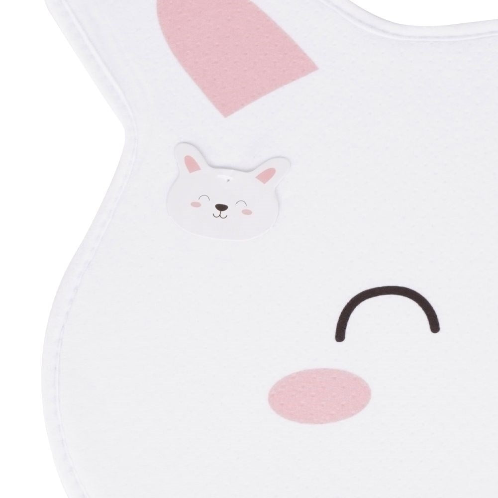 Carpet for children's rooms with cute rabbit motif and non-slip underside