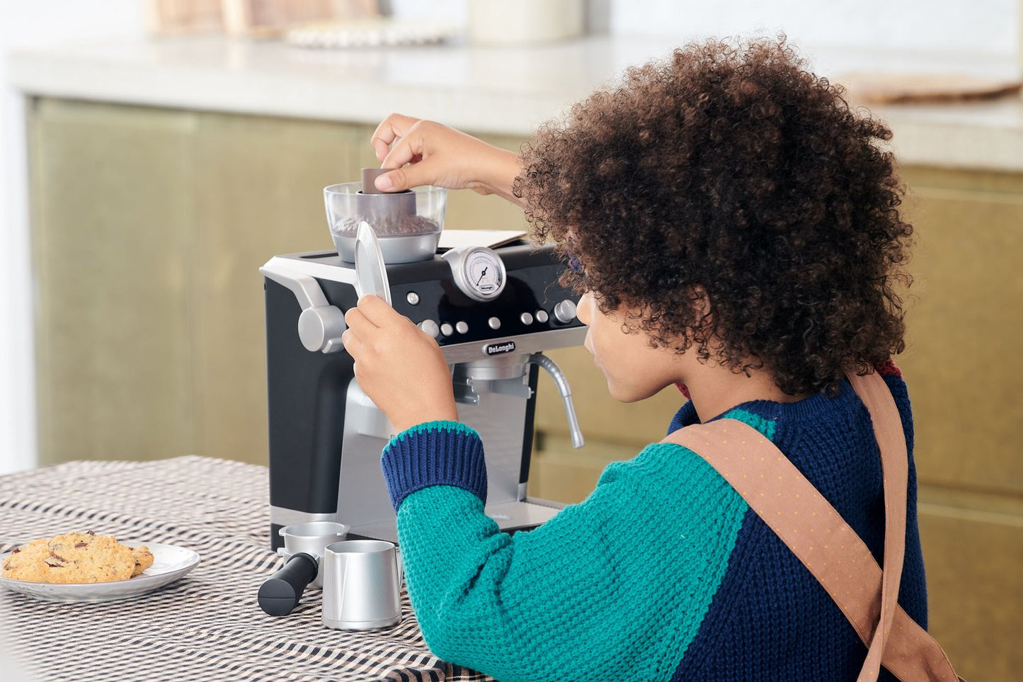 Casdon Delonghi Barista Play Coffee Machine