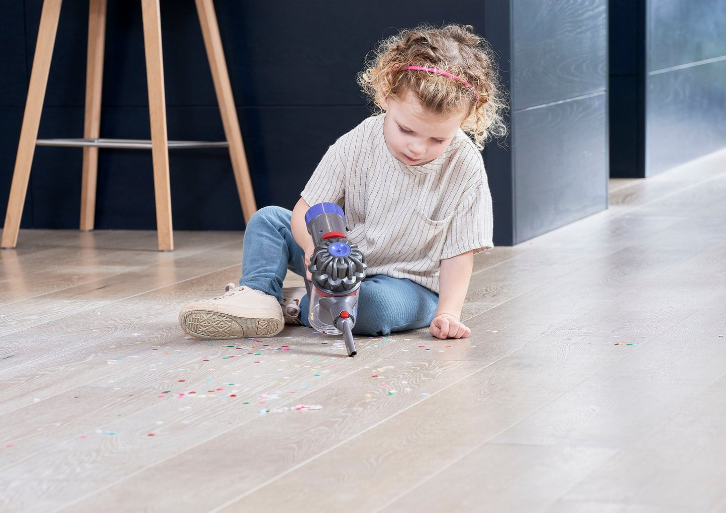 Casdon Dyson Cordless Play Vacuum Cleaner