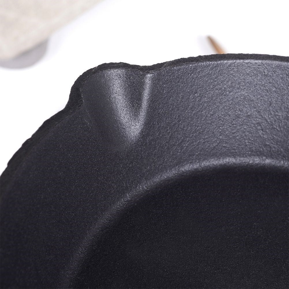 Cast iron pan 16 cm for meat, vegetables and potatoes