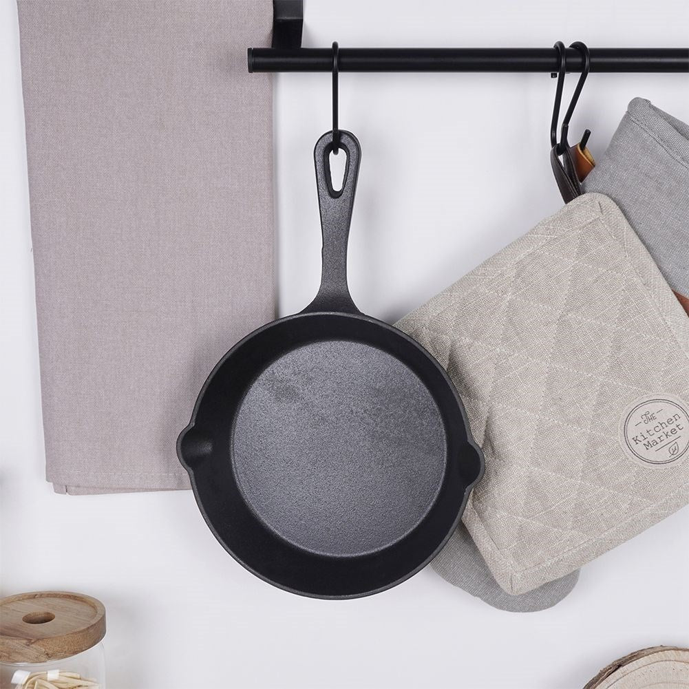 Cast iron pan 20 cm for meat, vegetables & potatoes