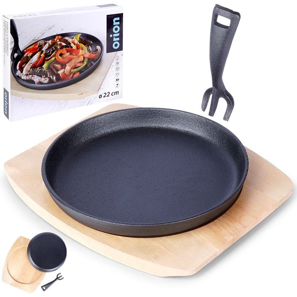 Cast iron pan 22 cm with removable handle and cutting board