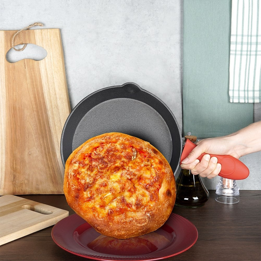 Cast iron pan 25 cm with silicone cover for the handle