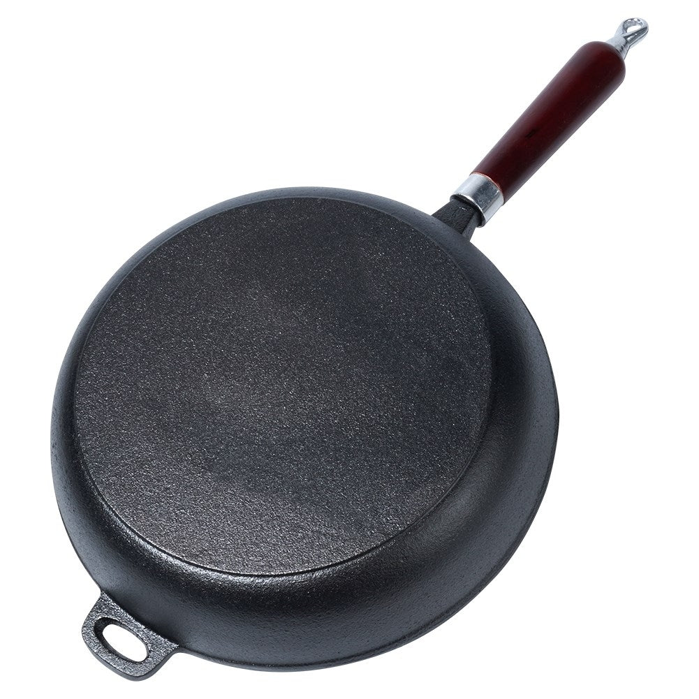 Cast iron pan 28 cm with wooden handle