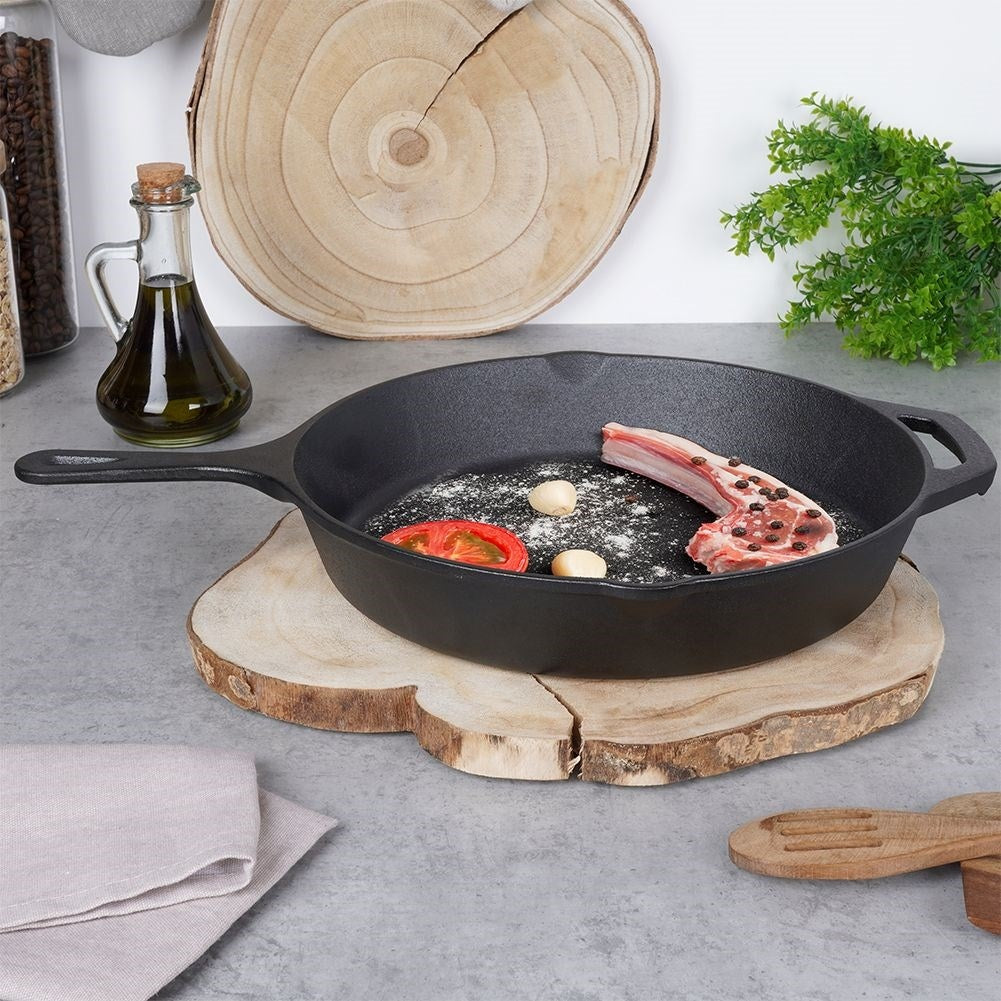 Cast iron pan 30 cm for all kitchens, ovens and open fires