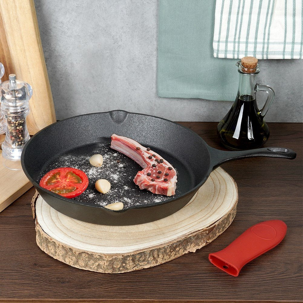 Cast iron pan 30cm with silicone handle, for all heat sources