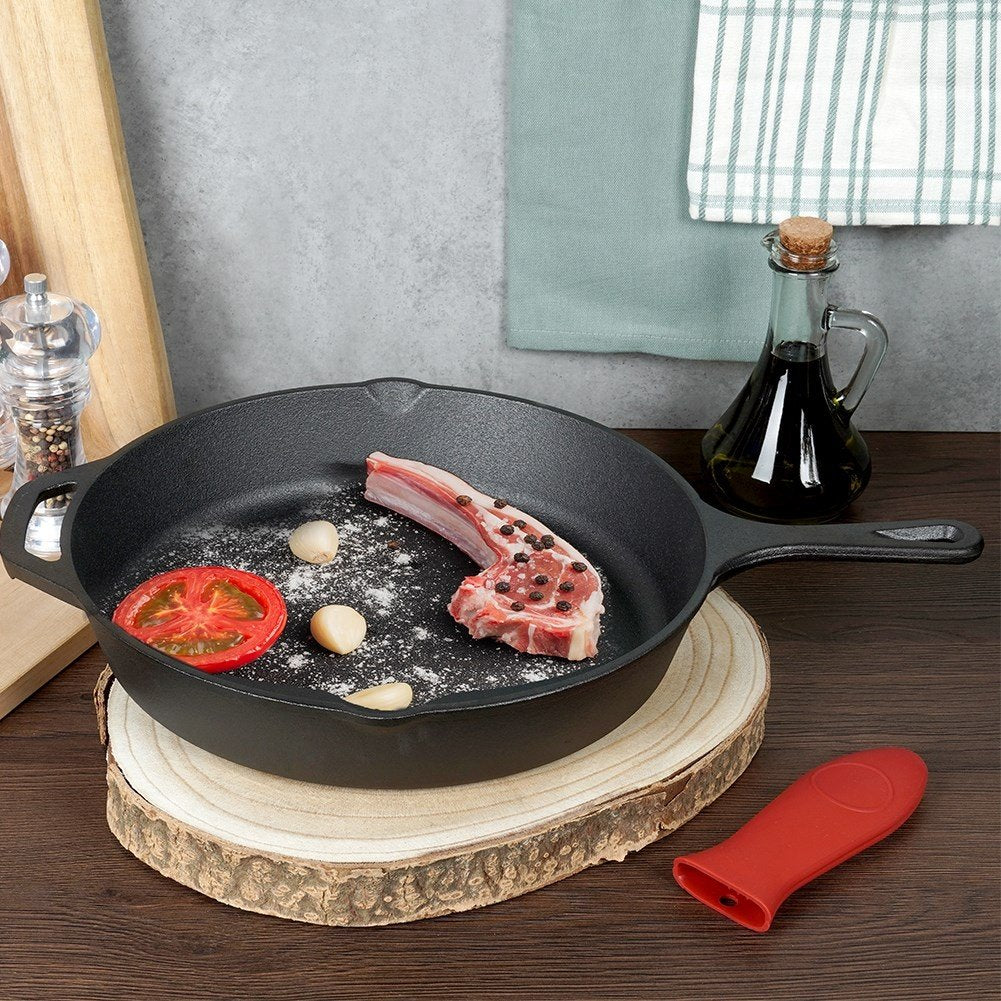 Cast iron pan 30 cm with silicone handle for all heat sources