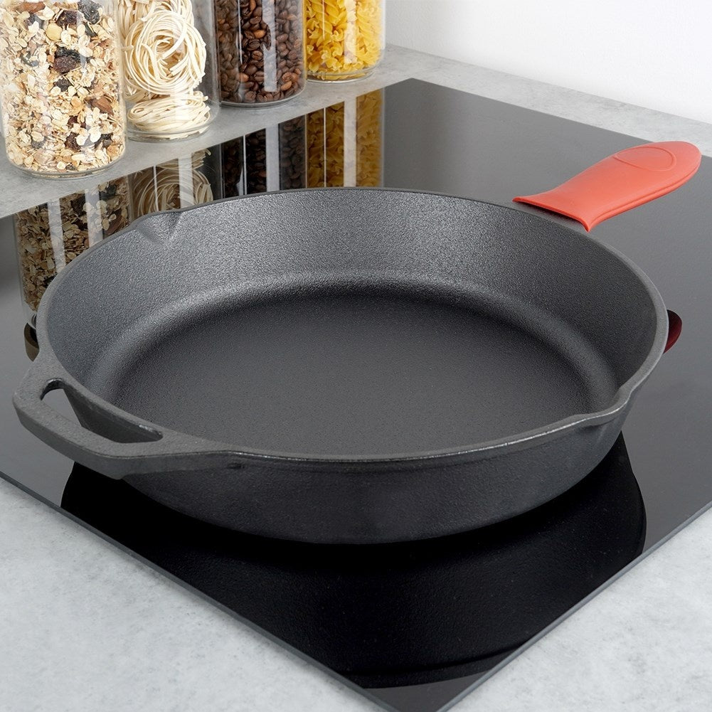Cast iron pan 30 cm with silicone handle for all heat sources