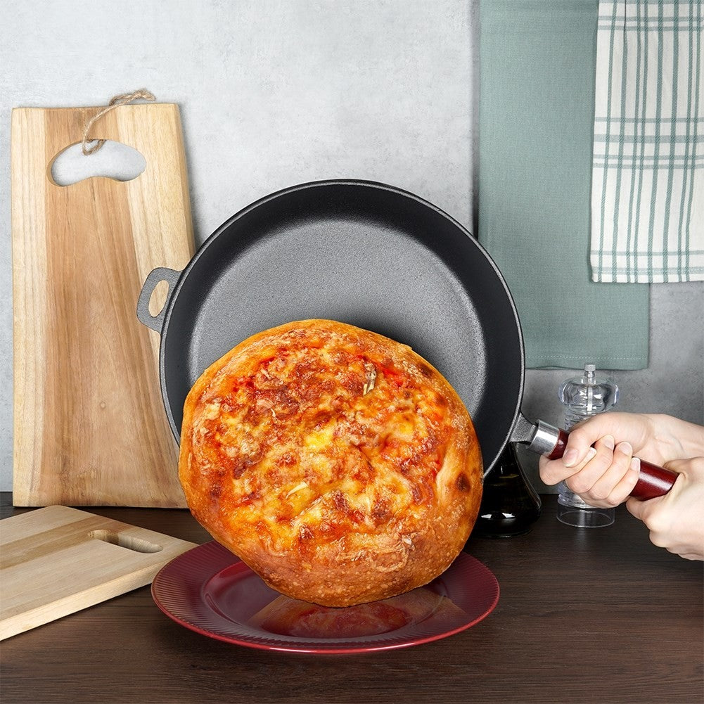 Cast iron pan 30 cm with wooden handle for all cooking