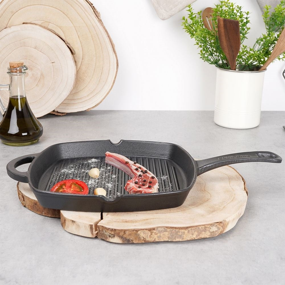 Cast iron pan for oven, stove and open fire