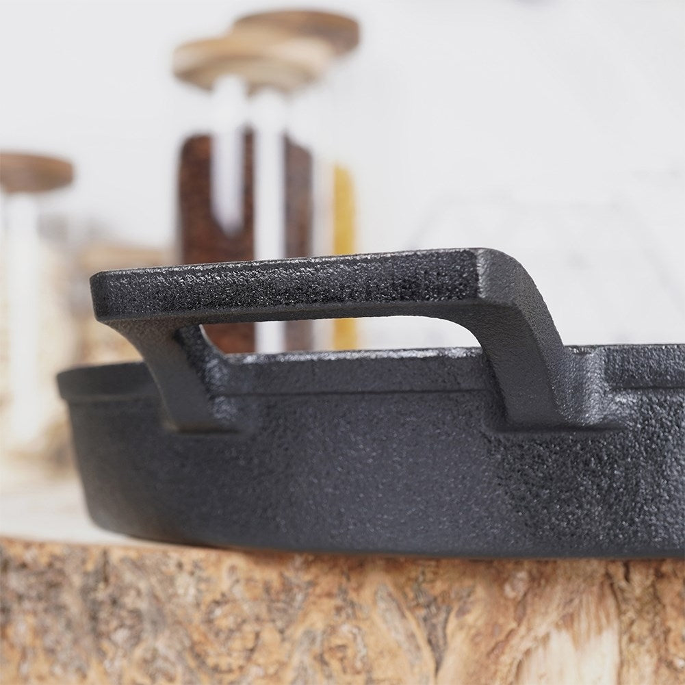 Cast iron pan for oven, stove and open fire