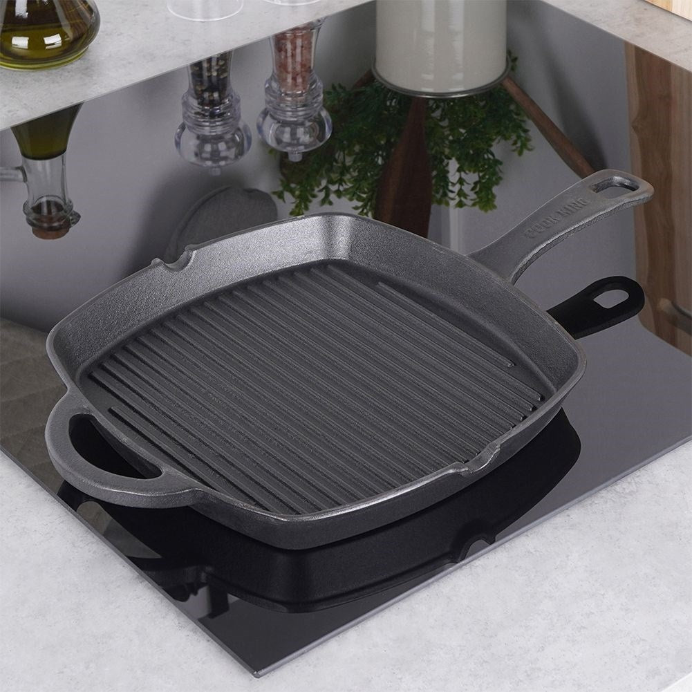 Cast iron pan for oven, stove and open fire