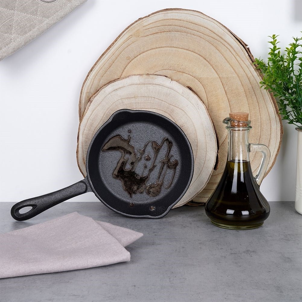 Cast iron pan for oven, stove & open fire - cook deliciously!