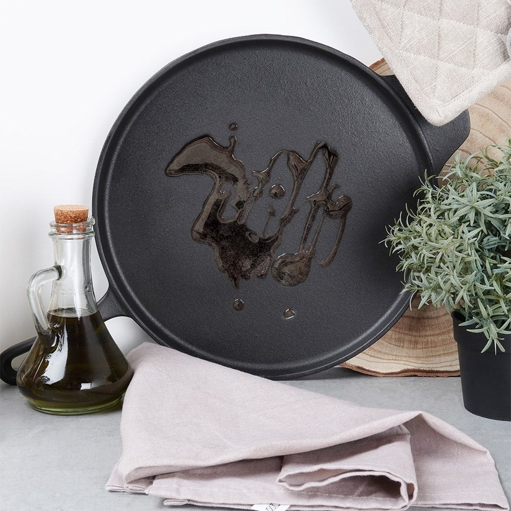 Cast iron pan for pizza, pancakes, plates and tortillas