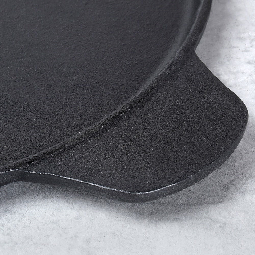 Cast iron pan for pizza, pancakes, plates and tortillas