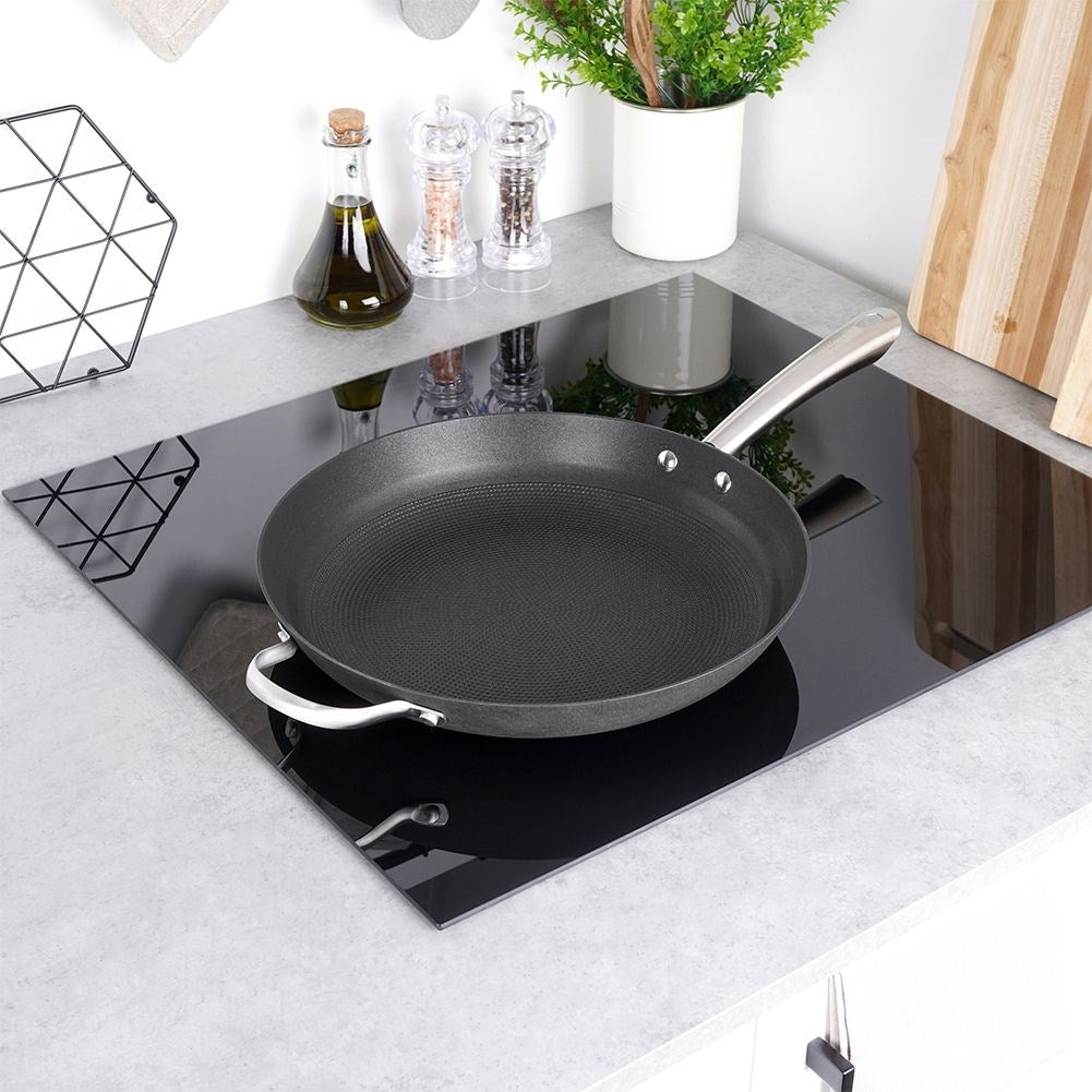 Cast iron pan with durable non-stick coating