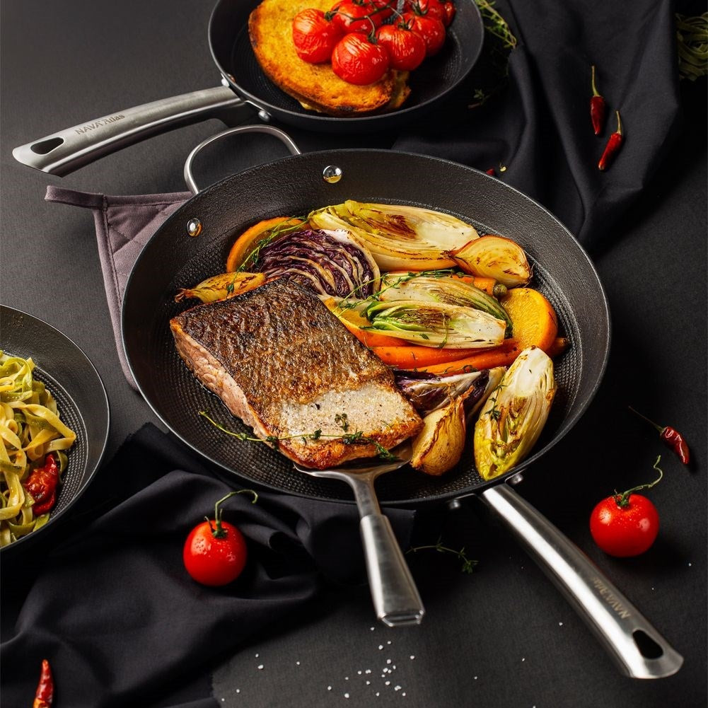 Cast iron pan with durable non-stick coating