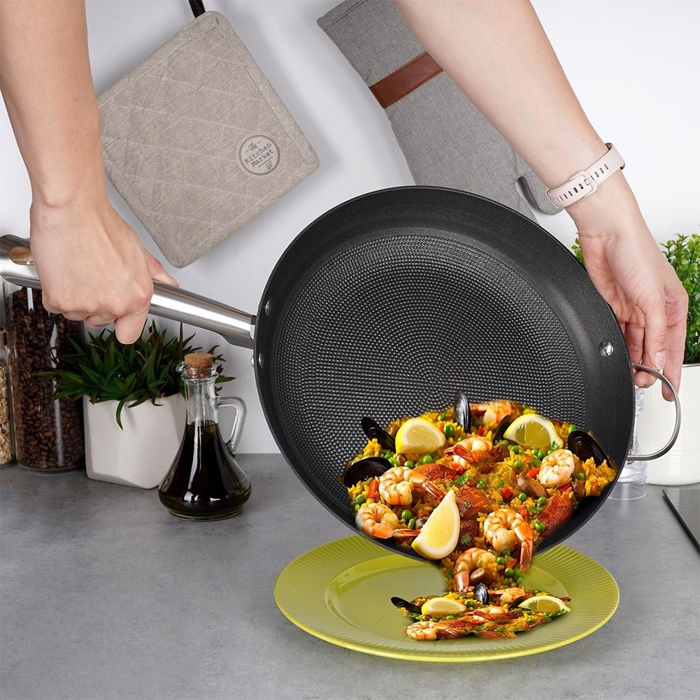 Cast iron pan with durable non-stick coating
