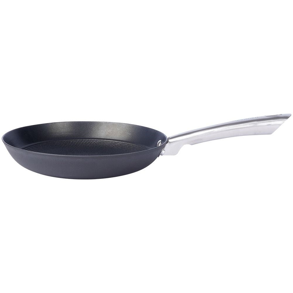 Cast iron pan with non-stick for frying and oven use