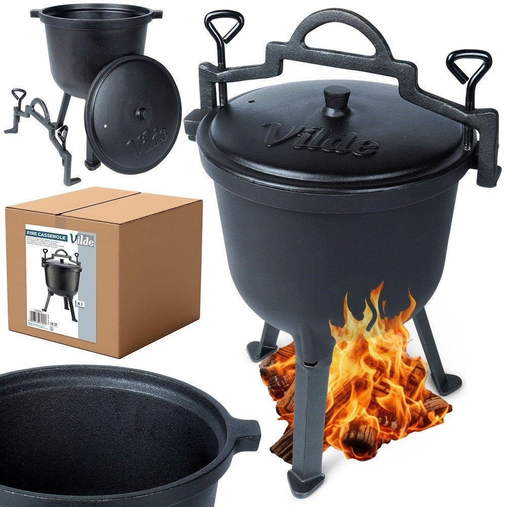 Cast iron pot with lid and legs, 8 litres