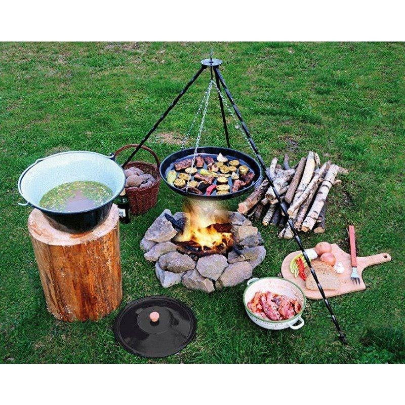 Cast iron rack for outdoor cooking