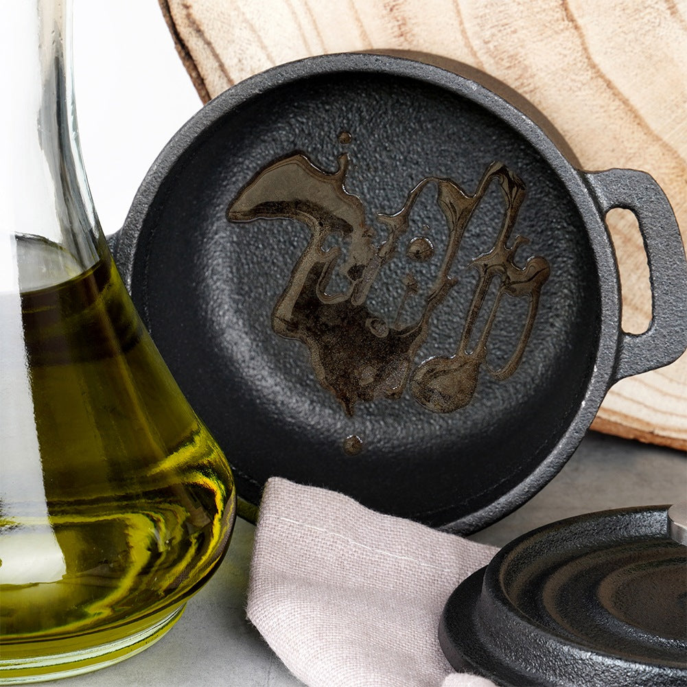 Cast iron serving pot with lid CAST LINE 10 cm, 250 ml