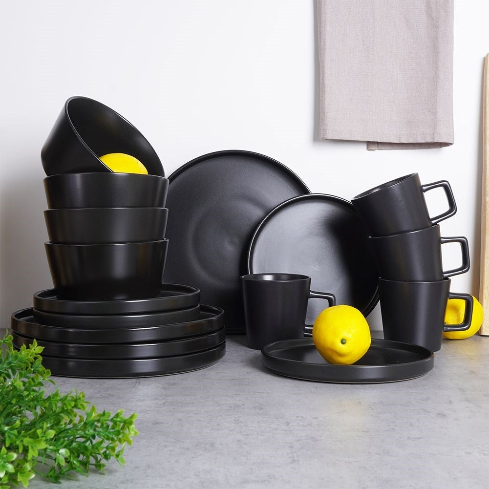 Ceramic 16-piece set for 4, matt black, dishwasher safe