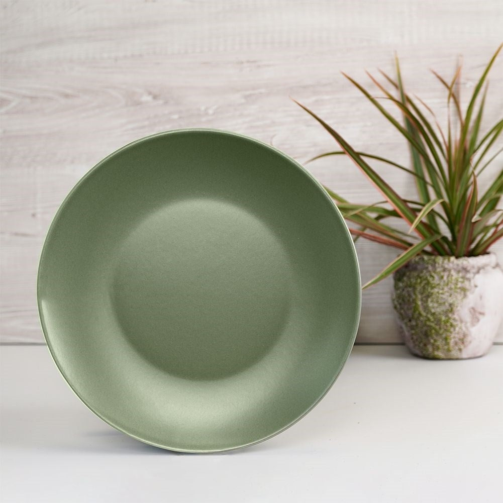Ceramic Dessert Plate - Timeless Design and Trendy Color