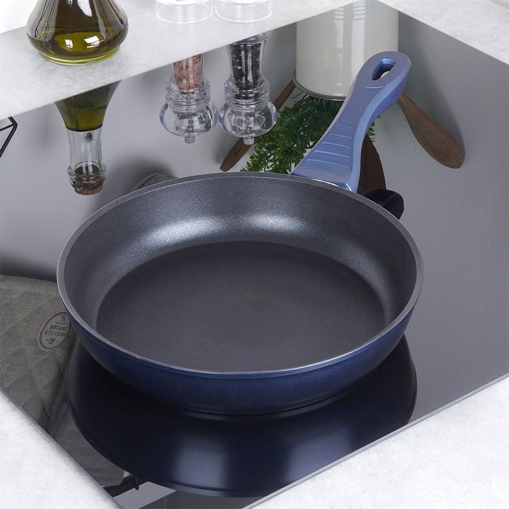 Ceramic Frying Pan with Diamond Coating and Crystal Pieces