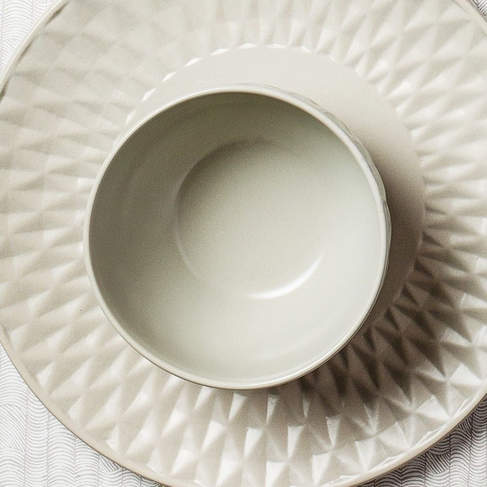 Ceramic bowl for cereals, salads and soups