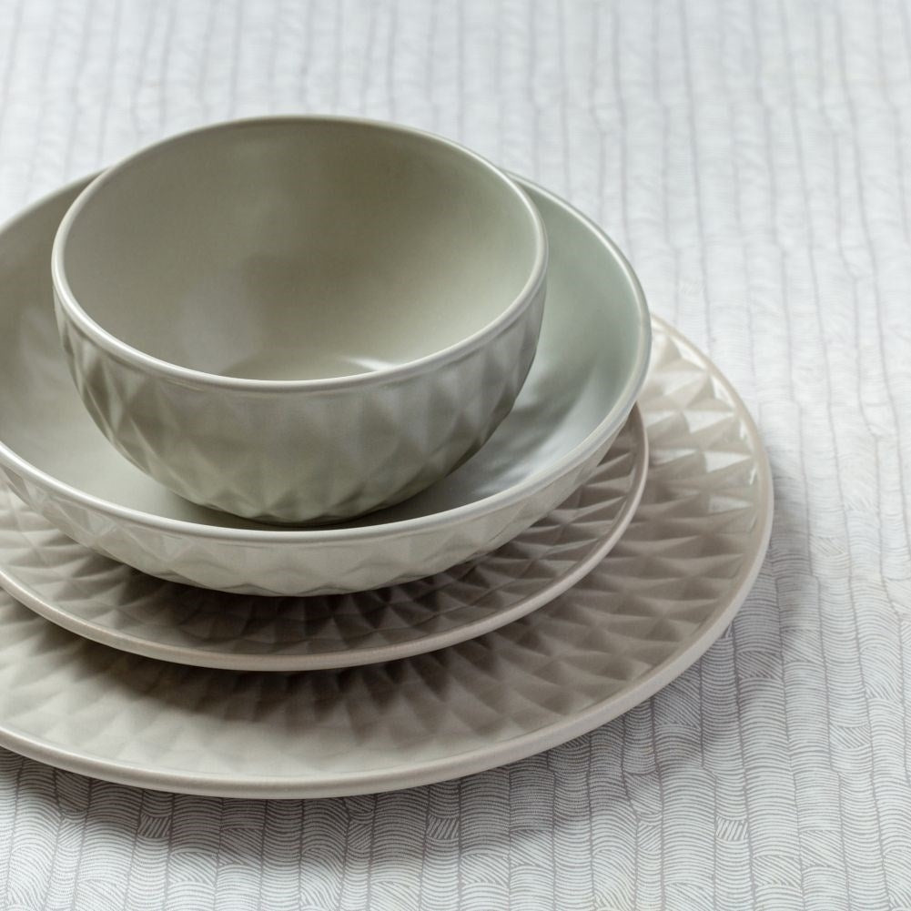 Ceramic bowl for cereals, salads and soups