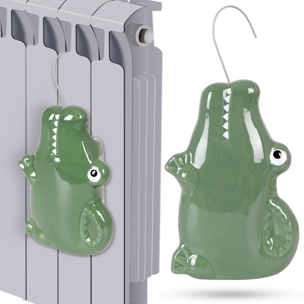Ceramic crocodile humidifier for the children's room