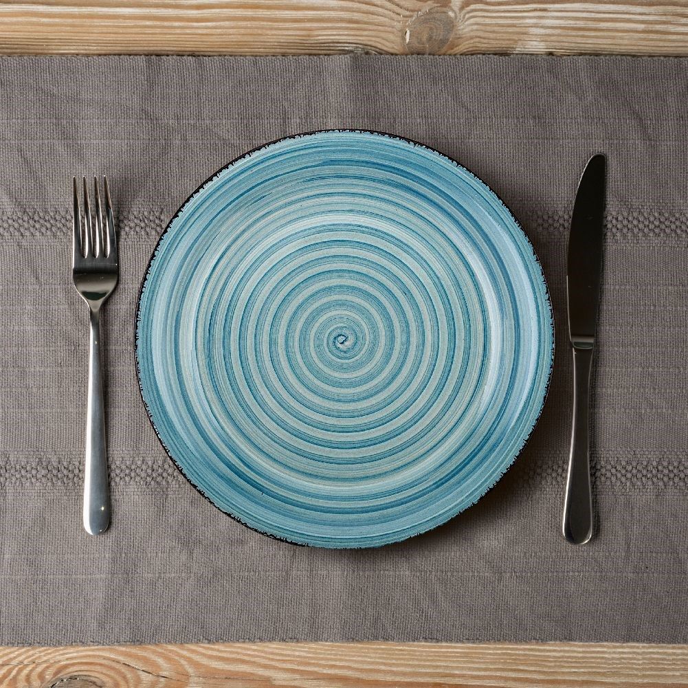 Ceramic dinner plate, microwave and dishwasher safe