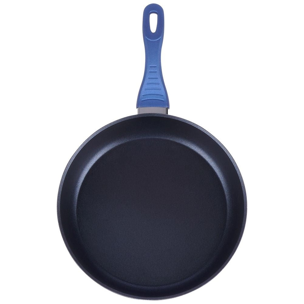 Ceramic frying pan with diamond coating and crystal pieces