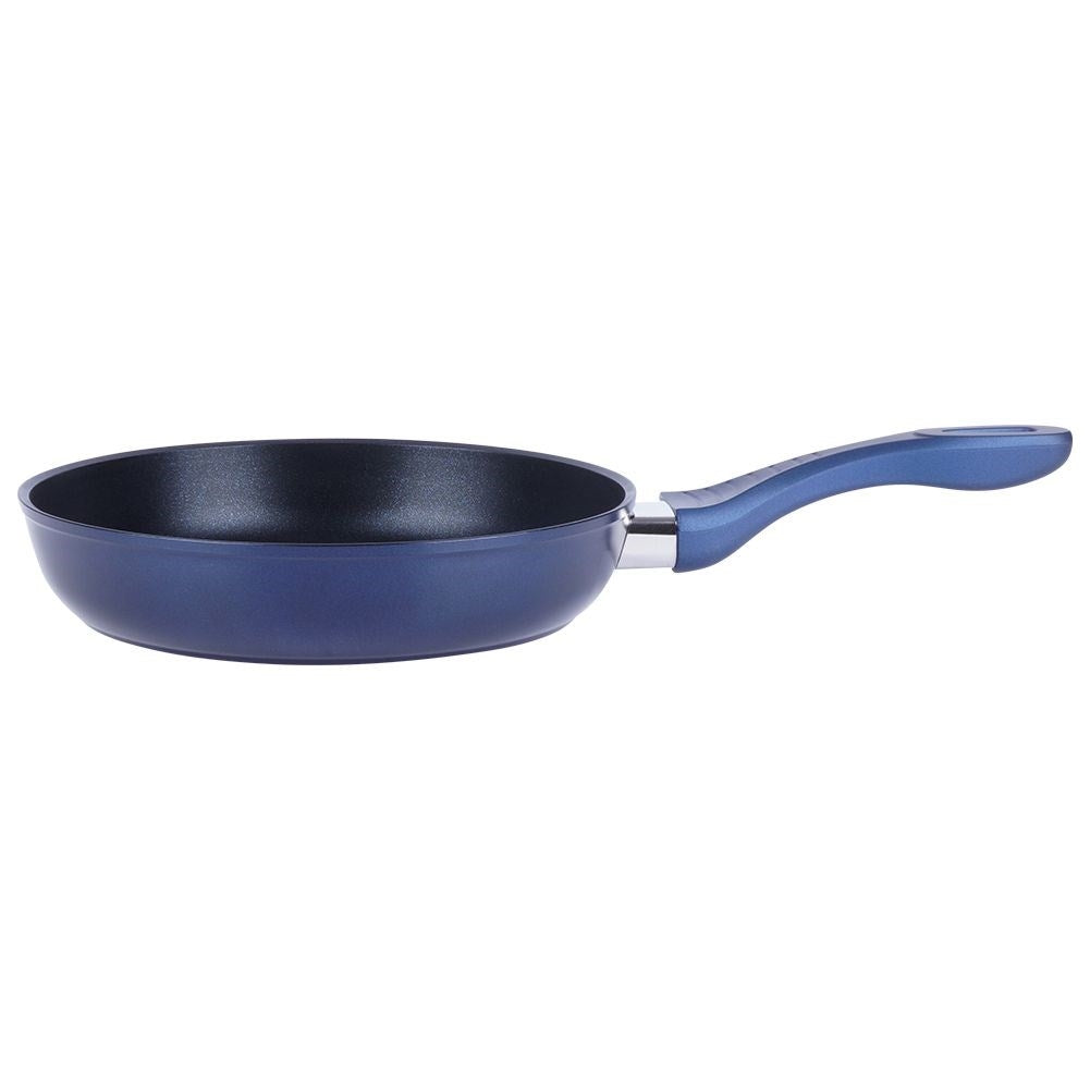 Ceramic frying pan with diamond crystals - durable & robust