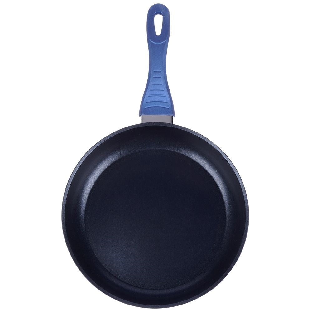 Ceramic frying pan with diamond crystals - durable & robust