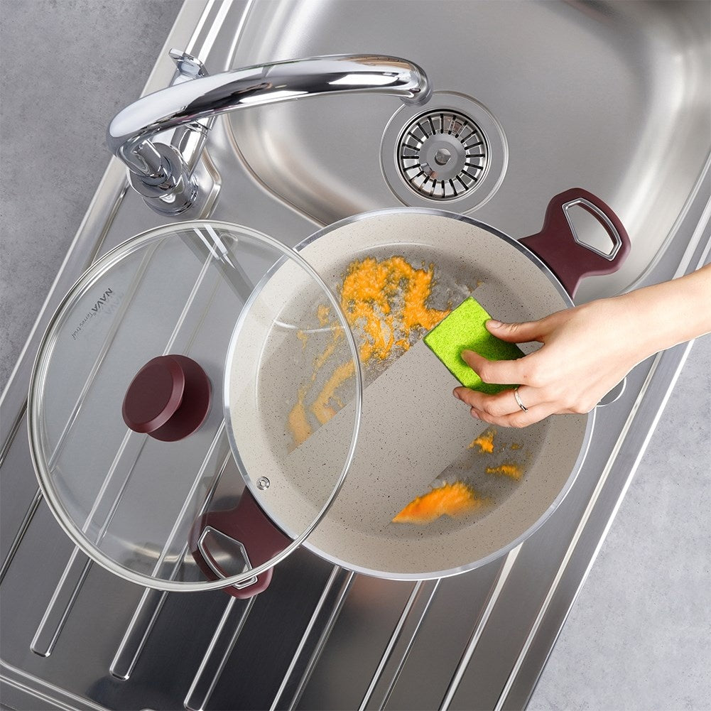 Ceramic frying pan with non-stick, for all stoves, dishwasher safe