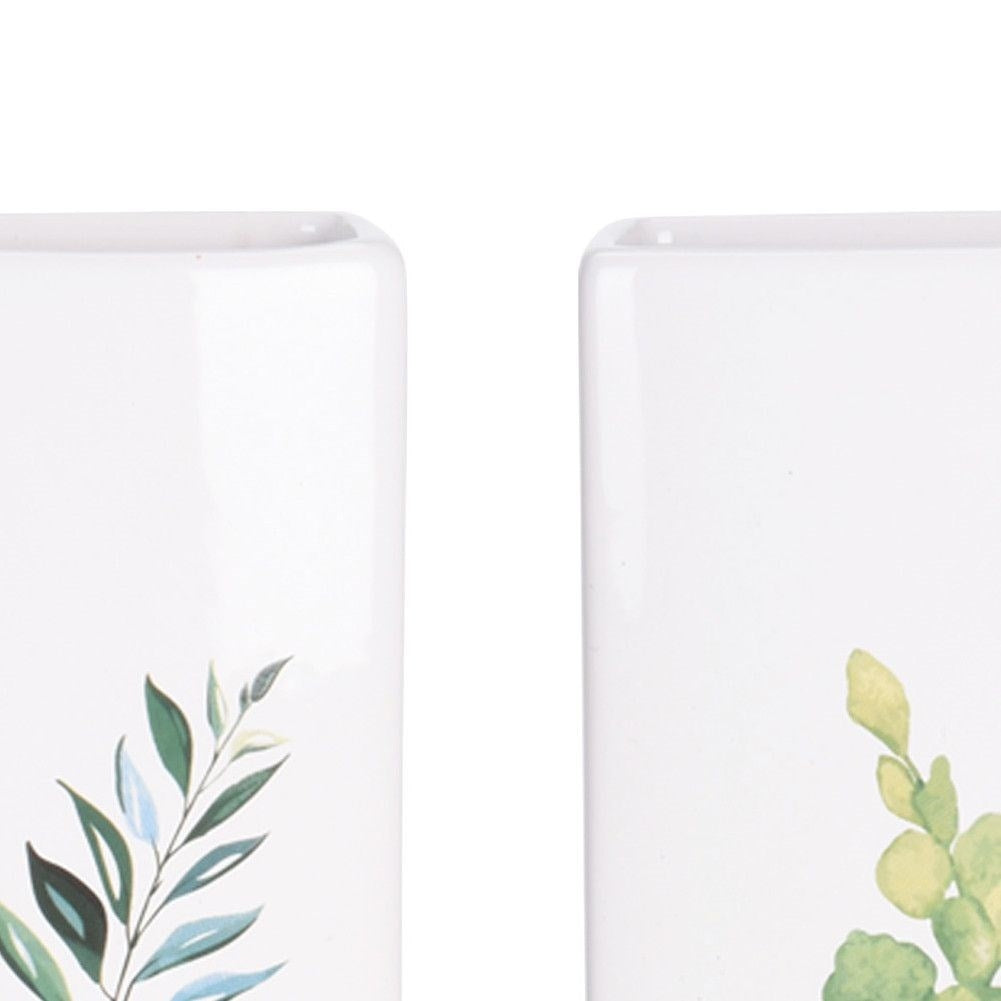 Ceramic humidifier with leaf motif for dry winter days