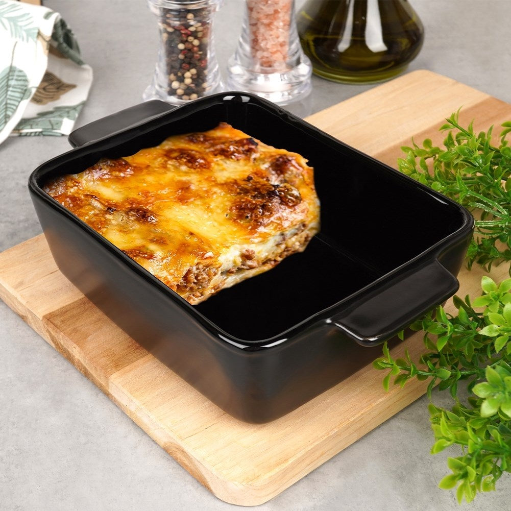Ceramic oven dish for lasagna, potatoes, vegetables, desserts