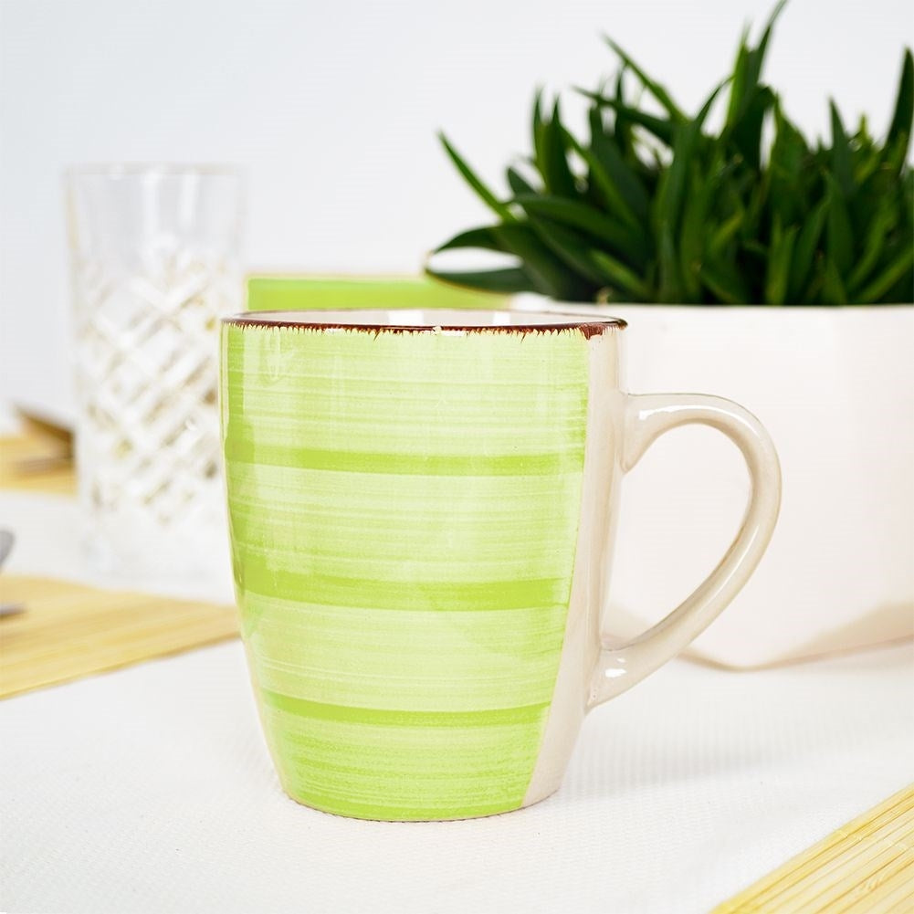 Ceramic set 16 parts for 4 people in trendy green-beige