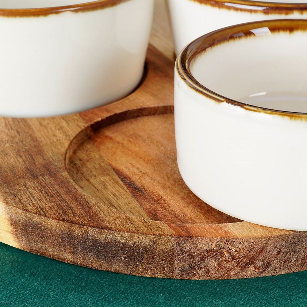 Ceramic snack bowls on a 20 cm tray, 3 pcs.