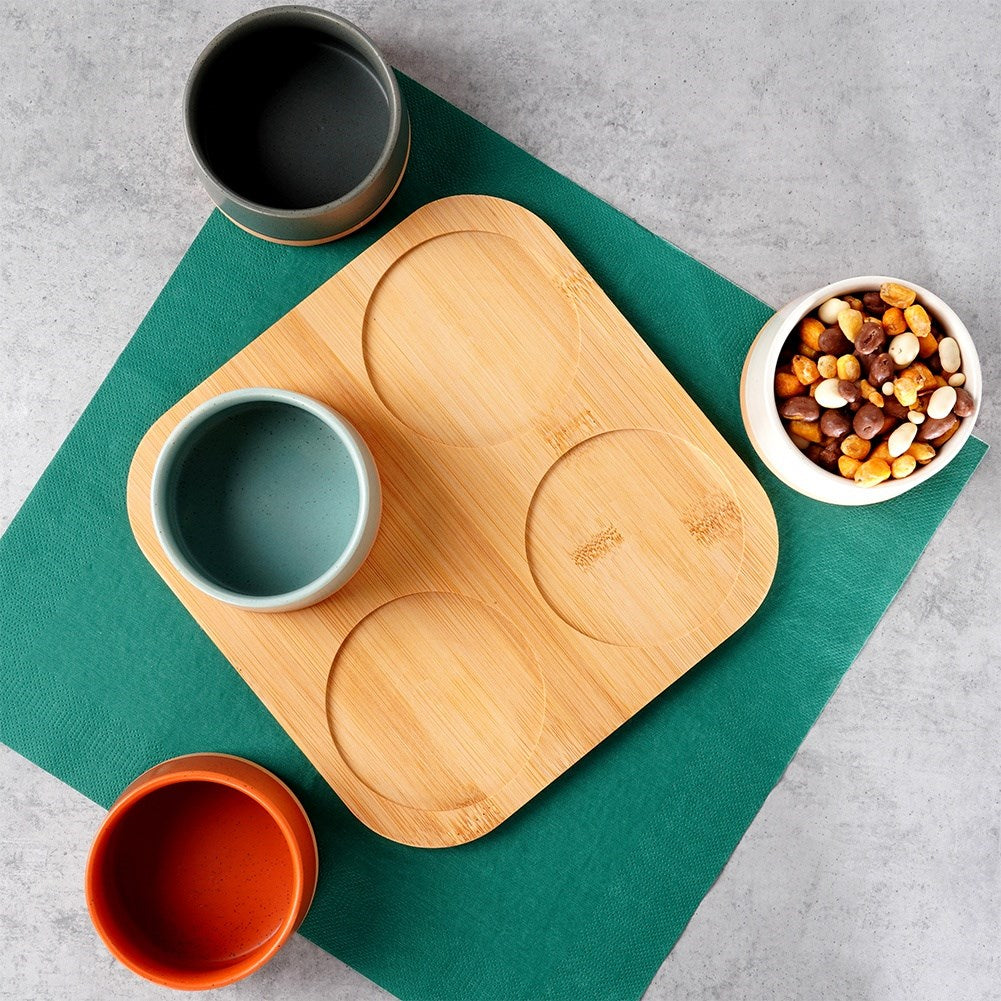 Ceramic snack bowls on tray 22 cm 5 pcs.