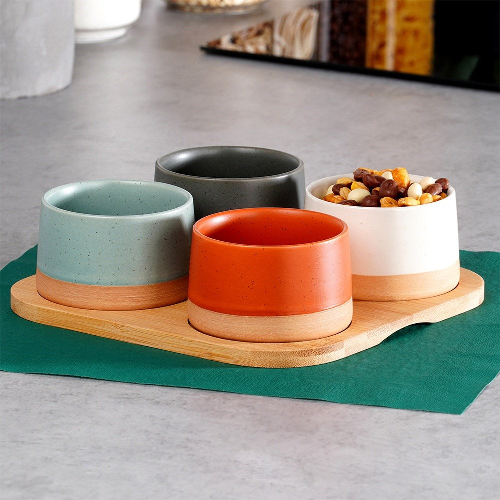 Ceramic snack bowls on tray 22 cm 5 pcs.