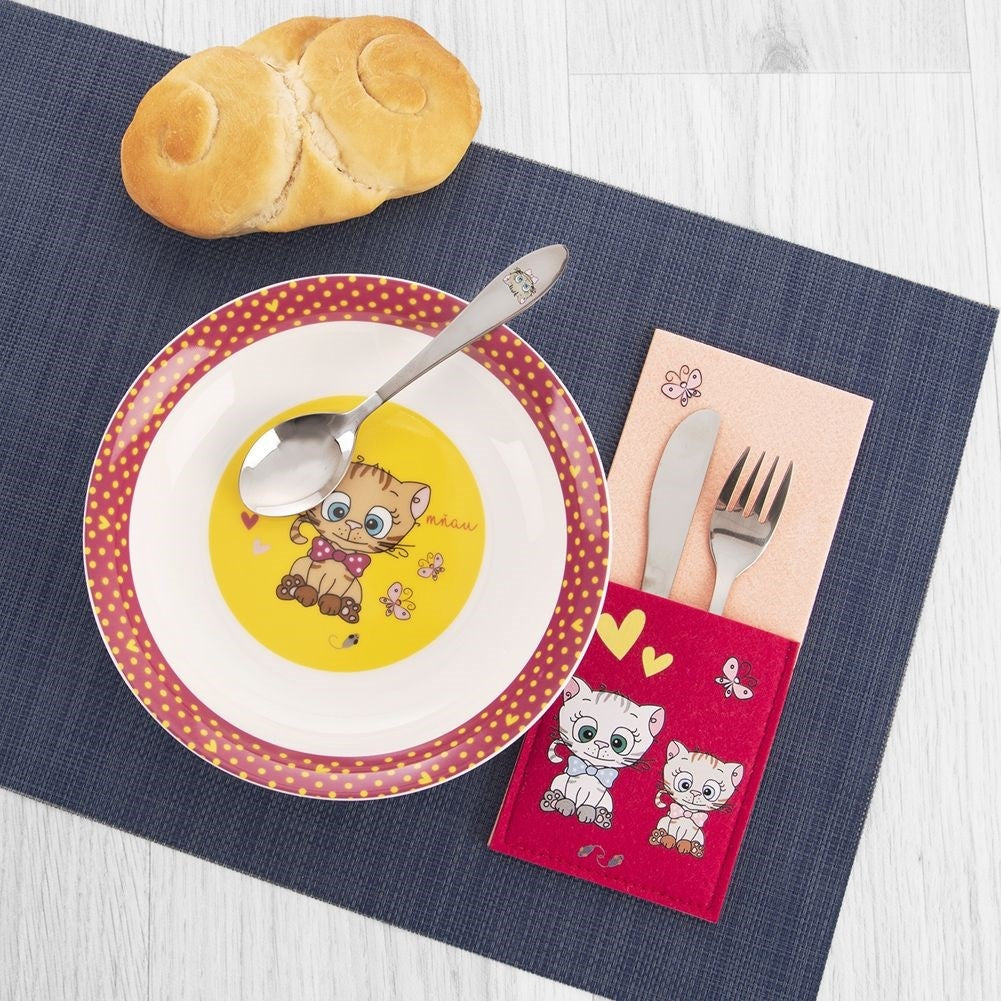 Child-friendly cutlery case in felt with a cat motif
