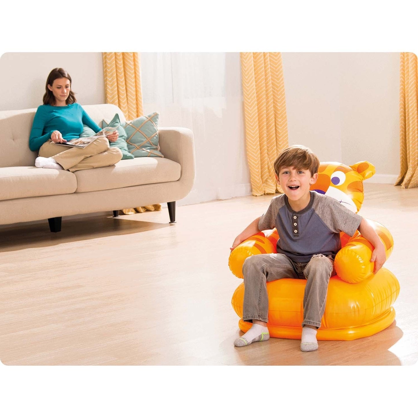 Children's inflatable chair Happy Animals 65 x 64 cm Intex 68556 teddy bear