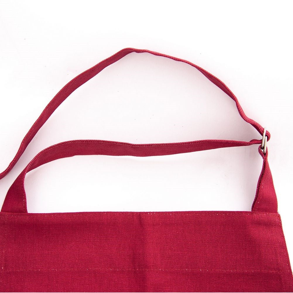 Christmas-inspired Cotton Cover: Festive Protection in the Kitchen